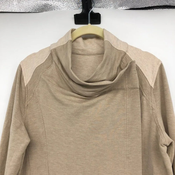 Lululemon Heathered Sand Coast Wrap in beige size 10 - Picture 6 of 15